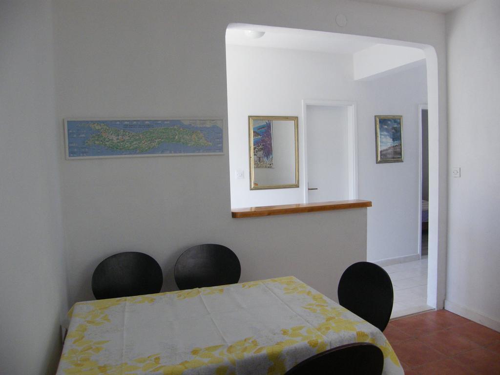 Apartments Maslina Lumbarda Exterior foto