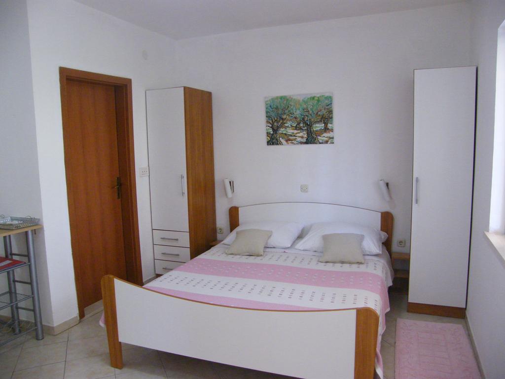 Apartments Maslina Lumbarda Exterior foto